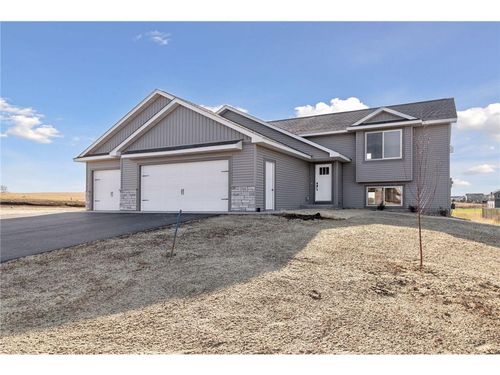 570 Gopher Court, NEW RICHMOND, WI, 54017 | Card Image