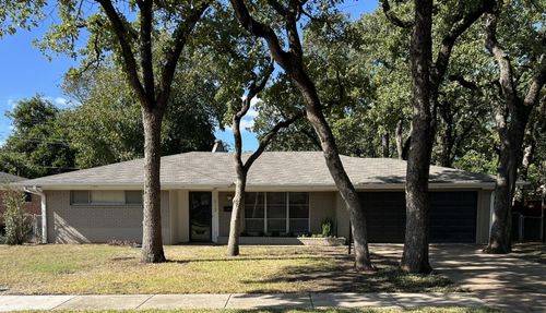 313 Nottingham Dr, Irving, TX, 75061-6451 | Card Image