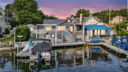 552 Saunders Ave, Coventry Township, OH, 44319-2271 | Card Image