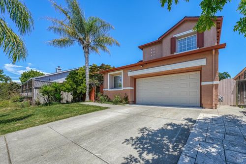 2562 Silver Spur Dr, Santa Rosa, CA, 95407-4529 | Card Image