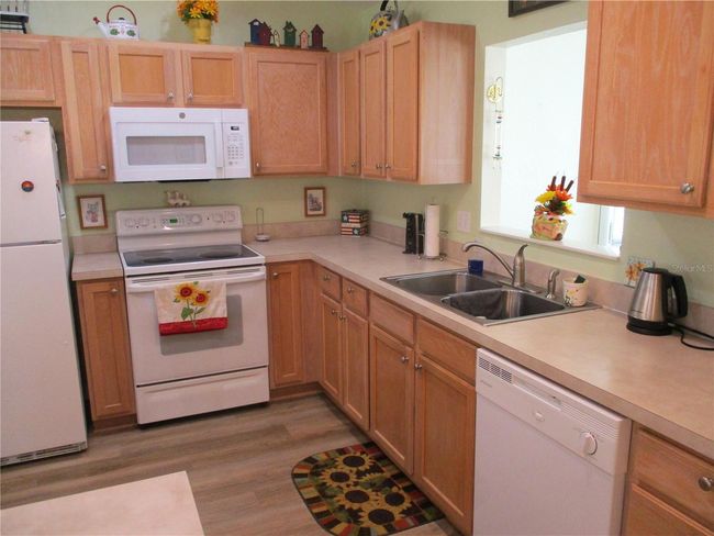 11628 Sw 140 Th Loop, House other with 2 bedrooms, 2 bathrooms and null parking in DUNNELLON FL | Image 16