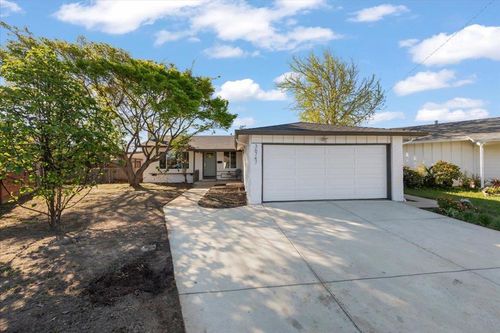 36747 Theta Ct, Fremont, CA, 94536-5638 | Card Image