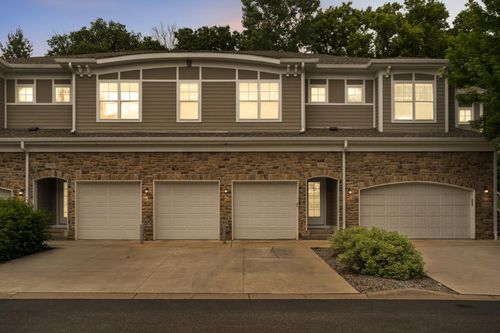 17790 Valley Cove Ct, Wayzata, MN, 55391-2500 | Card Image