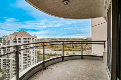 1705 - 1088 6 Ave Sw, Condo with 2 bedrooms, 2 bathrooms and 2 parking in Calgary AB | Image 2