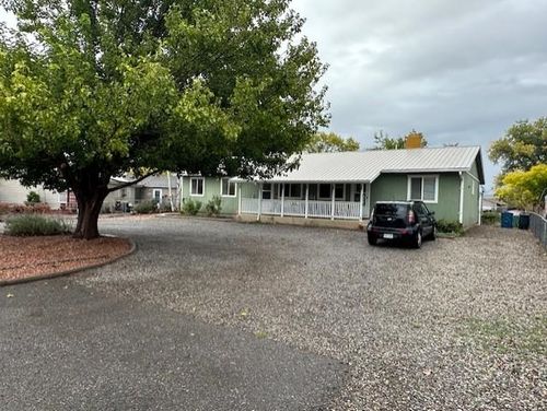 454 33 Rd, Clifton, CO, 81520-9715 | Card Image