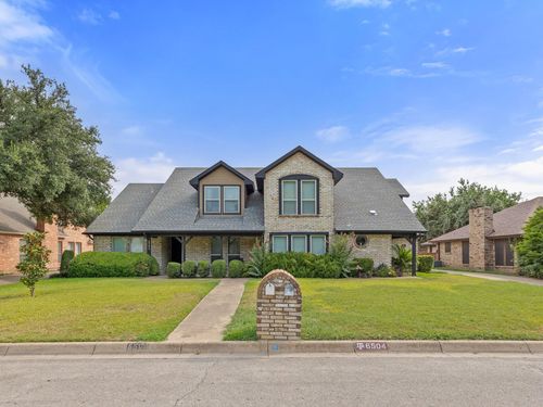 6504 Lago Vista Dr, Benbrook, TX, 76132-2762 | Card Image