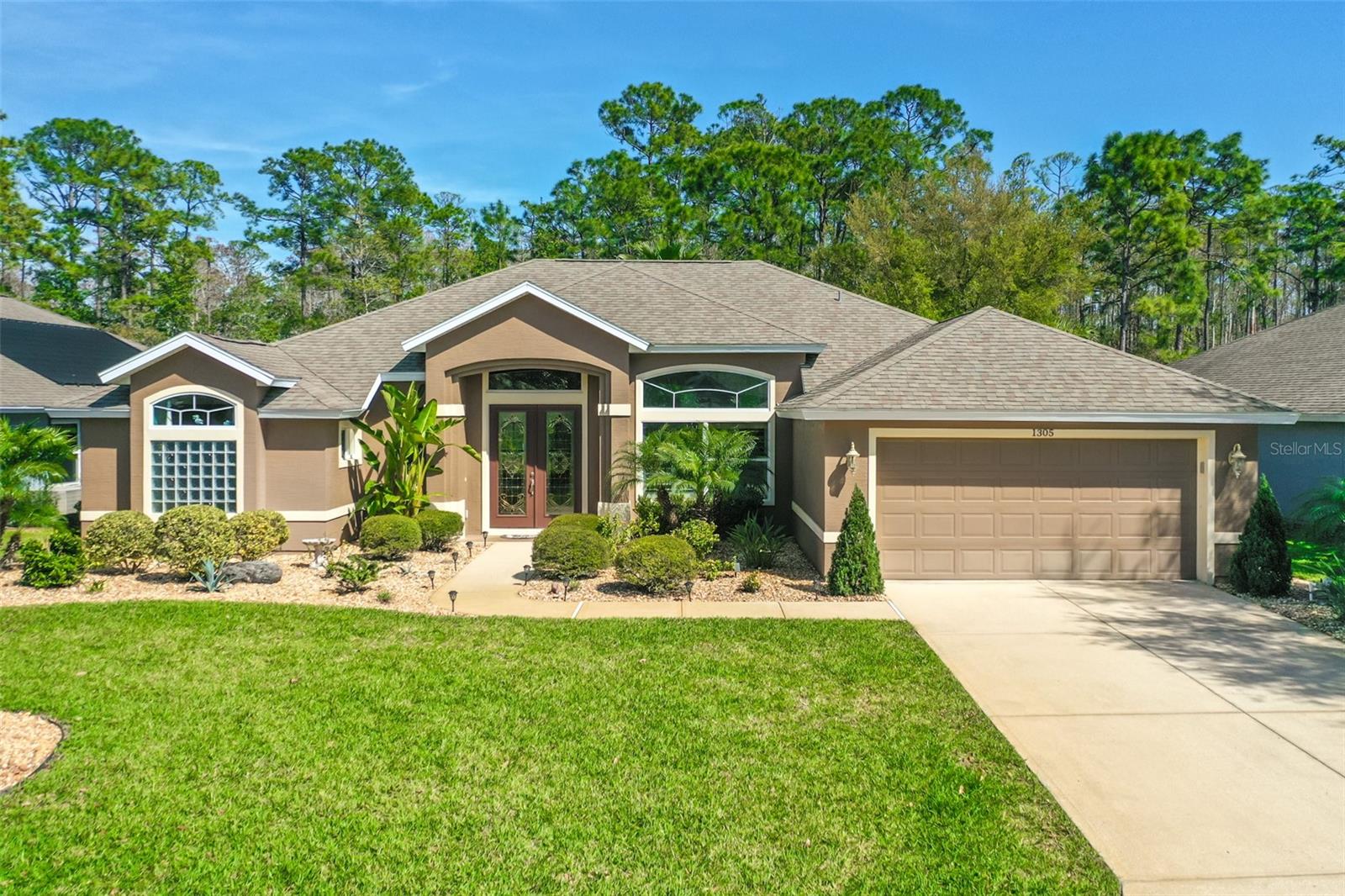 1305 Harwick Lane, For Sale in Ormond Beach Zoocasa