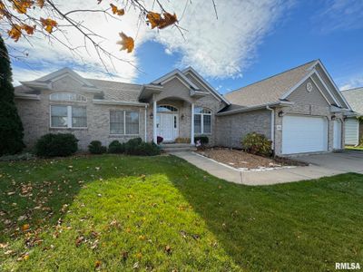 1934 Chestnut Lane, House other with 3 bedrooms, 2 bathrooms and null parking in Washington IL | Image 1