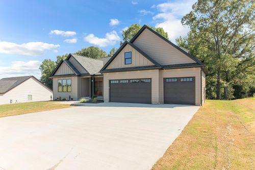11555 New Cut Rd, Campobello, SC, 29322-8161 | Card Image