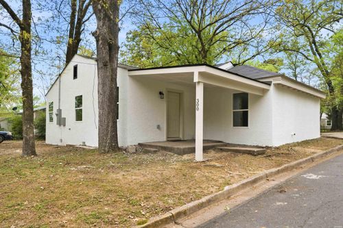 300 Wynn Street, Hot Springs, AR, 71913 | Card Image