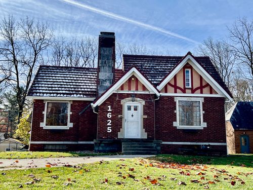 1625 S Riley Hwy, Shelbyville, IN, 46176-2855 | Card Image