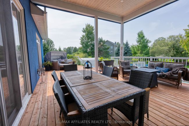 23 Tudor Cir, House other with 3 bedrooms, 3 bathrooms and 6 parking in Lombardy ON | Image 29