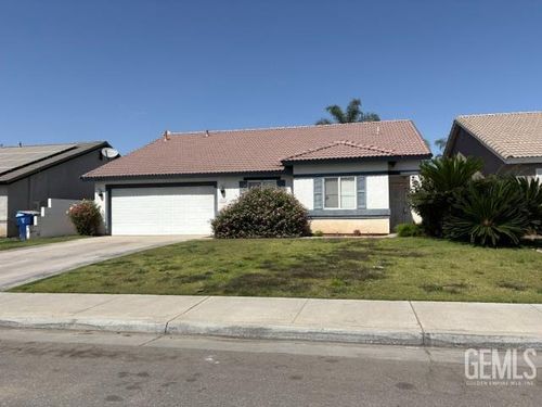 9722 Battersea Park Dr, Bakersfield, CA, 93312-5624 | Card Image