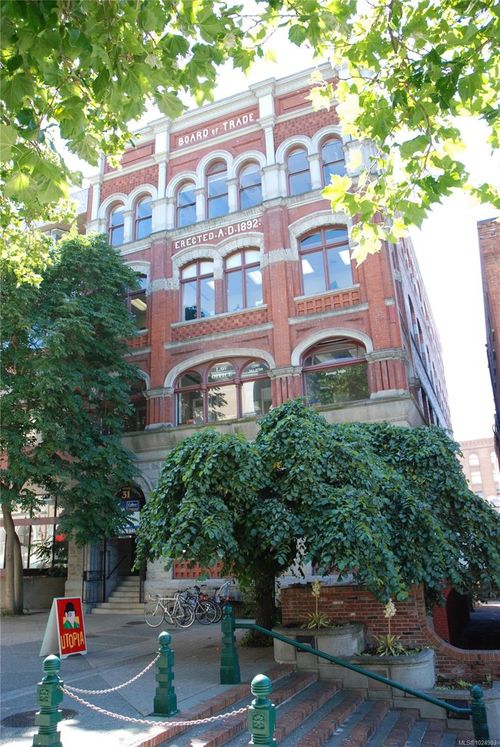 202-31 Bastion Sq, Victoria, BC, V8W1J1 | Card Image