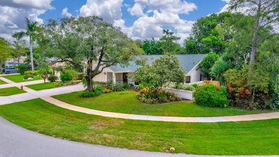 1824 Primrose Lane, House other with 4 bedrooms, 2 bathrooms and null parking in Wellington FL | Image 1