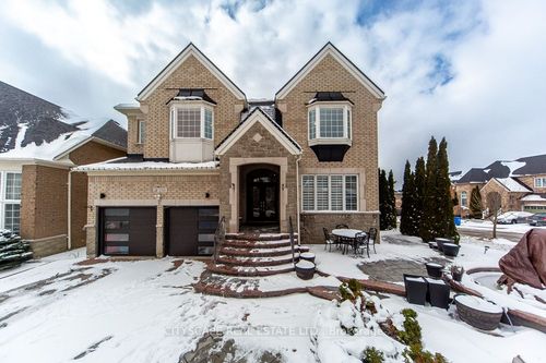 bsmt-136 Manley Avenue, Whitchurch Stouffville, ON, L4A0C5 | Card Image