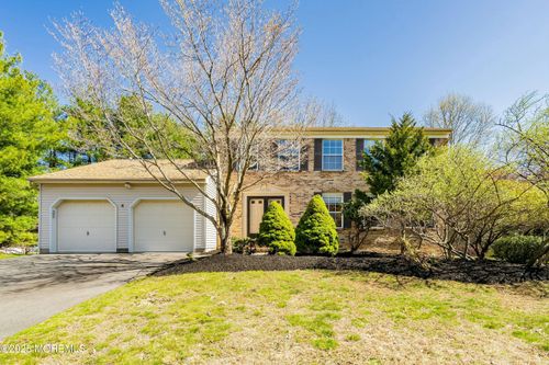 4 Harry Ct, Englishtown, NJ, 07726-8255 | Card Image