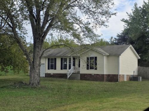 998 Hot Shot Dr, Clarksville, TN, 37042-7805 | Card Image