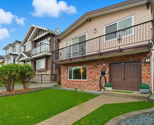 4767 Union St, Burnaby, BC, V5C2Y5 | Card Image