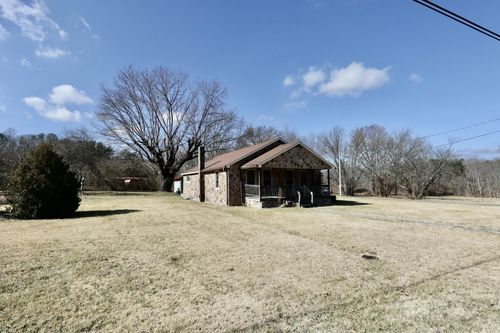 115 66th Ave, Palmer, TN, 37365-2327 | Card Image