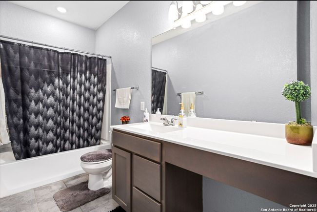 5311 Espinoso Way, House other with 3 bedrooms, 2 bathrooms and null parking in San Antonio TX | Image 11