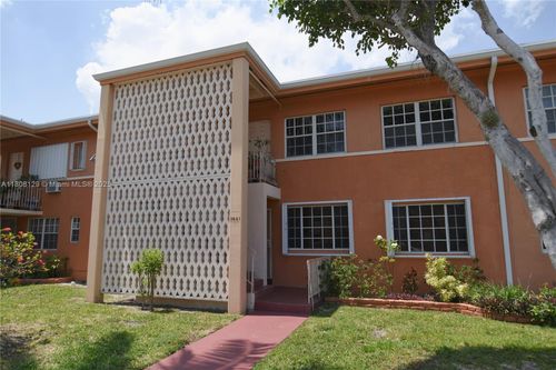 apt-4b-3621 Sw 10th St, Miami, FL, 33135-4258 | Card Image