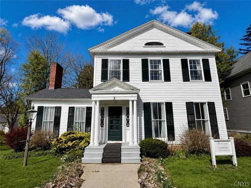 3 Sullivan St, Cazenovia, NY, 13035-1018 | Card Image