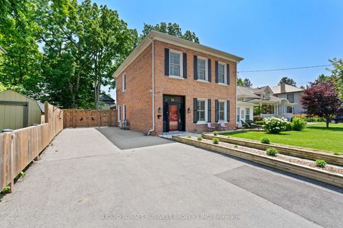 39 William St, Saint Thomas, ON, N5R3H1 | Card Image