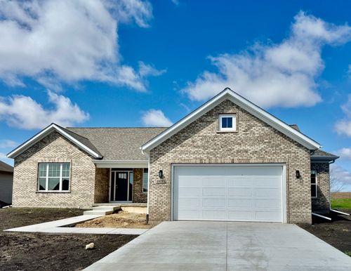 1927 Parkside Dr, Sycamore, IL, 60178-3315 | Card Image