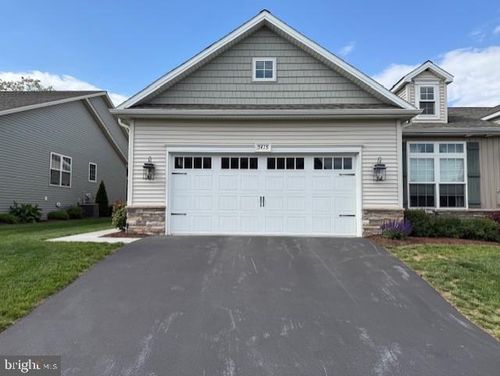 5415 Mendenhall Dr, Mechanicsburg, PA, 17050-8300 | Card Image