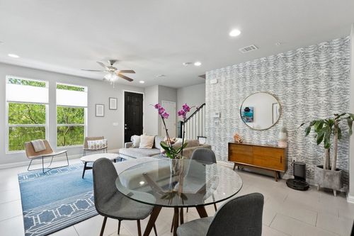 unit-84-6814 E Riverside Dr, Austin, TX, 78741-6670 | Card Image