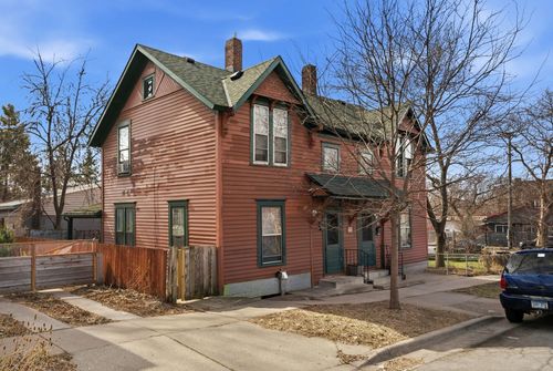 682 4th St E, Saint Paul, MN, 55106-5169 | Card Image