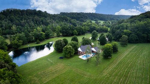 414 Davis Hill Rd, Minor Hill, TN, 38473-5020 | Card Image