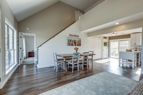 1824 Blackburn Ln, Spring Hill, TN, 37174-2528 | Card Image