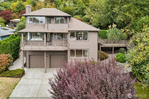 17105 76th Ave W, Edmonds, WA, 98026-5005 | Card Image