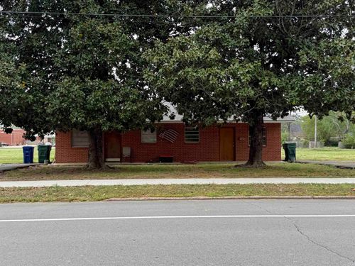 125-127 Conway Blvd, Conway, AR, 72034-6434 | Card Image