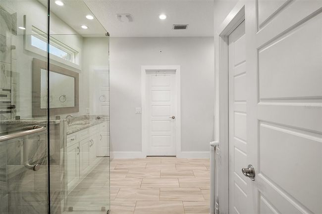Primary bathroom | Image 16