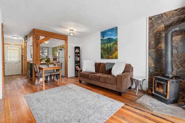 14 - 1470 Laurel Street, Townhouse with 2 bedrooms, 1 bathrooms and 1 parking in Pemberton BC | Image 2