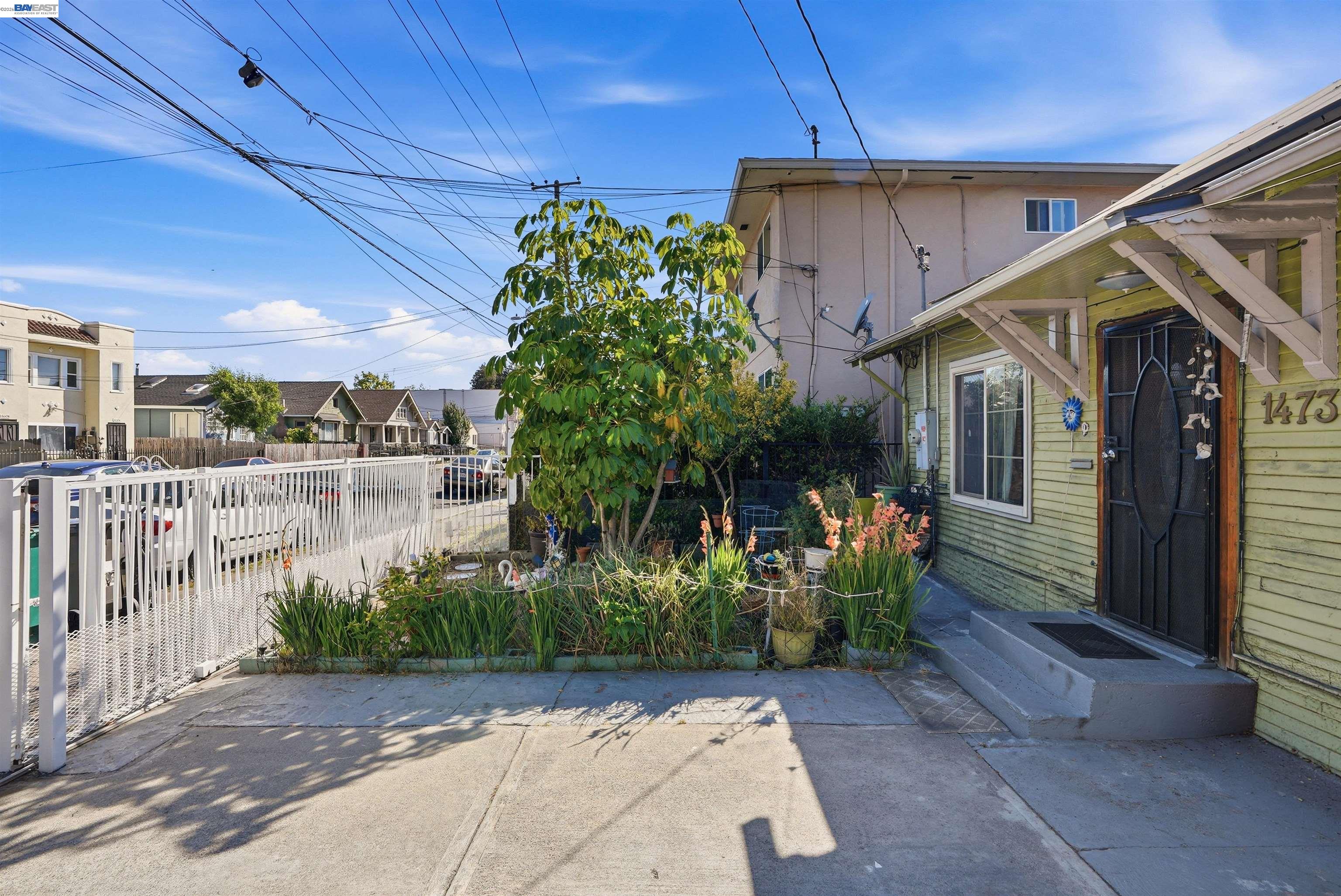 Residential in Oakland 4