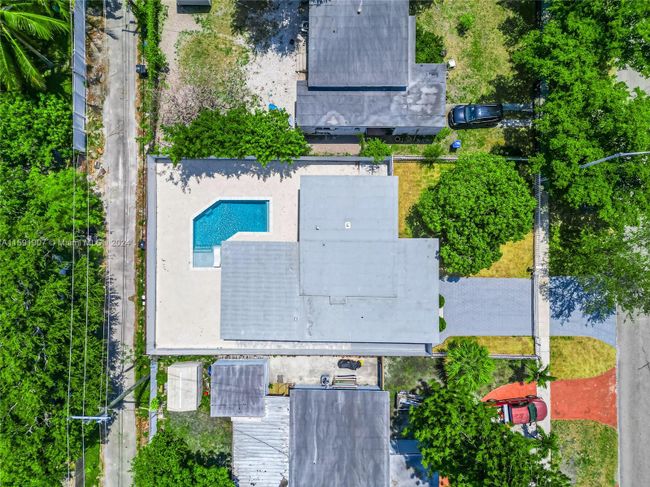 1645 Ne 159th St, House other with 3 bedrooms, 3 bathrooms and null parking in North Miami Beach FL | Image 2