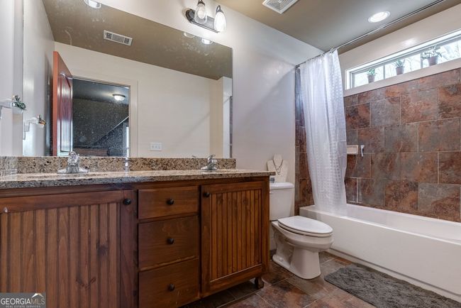 378 Live Oak Ln, House other with 3 bedrooms, 3 bathrooms and null parking in Comer GA | Image 29