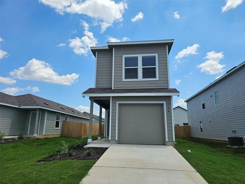 704 Commander Abbott Dr, Jarrell, TX, 76537 | Card Image