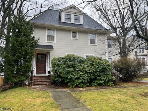 105 Park St, Montclair, NJ, 07042-3465 | Card Image