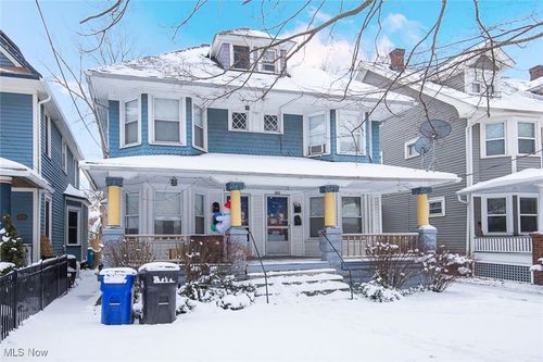 6911 Franklin Blvd, Cleveland, OH, 44102-2917 | Card Image