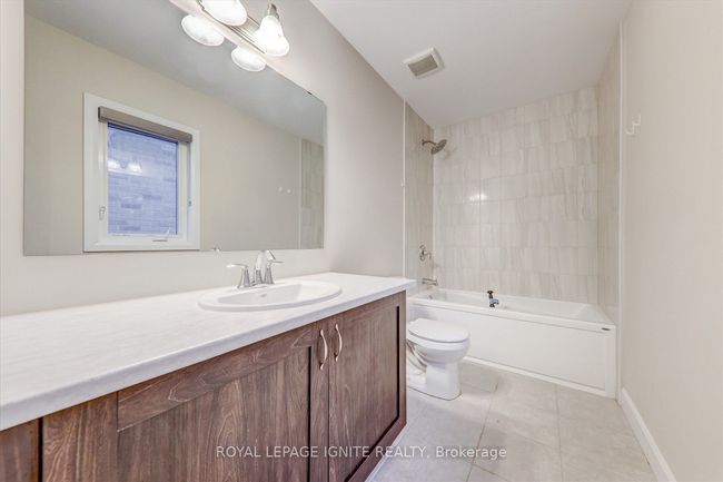 101 York Dr, House other with 5 bedrooms, 4 bathrooms and 4 parking in Peterborough ON | Image 19