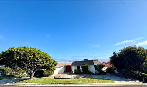 129 Monarch Bay Dr, Dana Point, CA, 92629-3426 | Card Image
