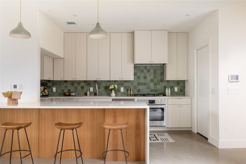 3006 Sorin St, Austin, TX, 78723-5556 | Card Image