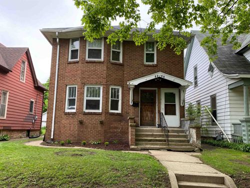 1511 8th Avenue, Rockford, IL, 61104 | Card Image