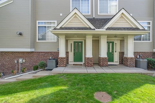 208 Christenson Way Ne, Fridley, MN, 55432-4921 | Card Image
