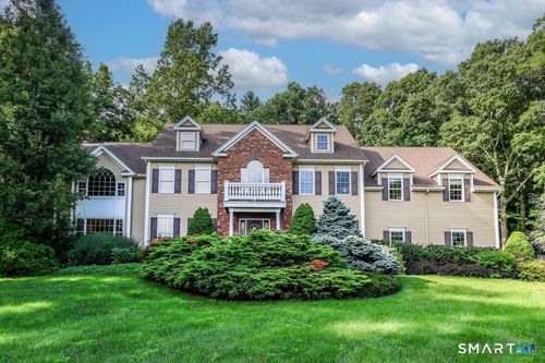 4 Mia Bella Dr, New Milford, CT, 06776-3090 | Card Image